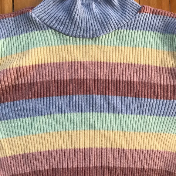 PLT Long Sleeve Crop Top - Picture 5 of 6